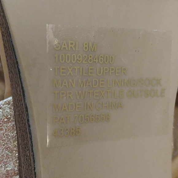 NIB Wild Pair Dusty Rose Floral Sandals - Picture 11 of 12